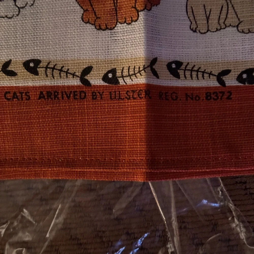 New Ulster Weavers Cats Galore Linen Tea Towel Set w/Fish Bone Decorative Border